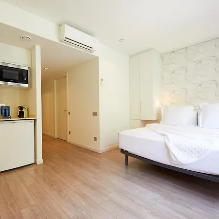 Apart-Suites Hostemplo