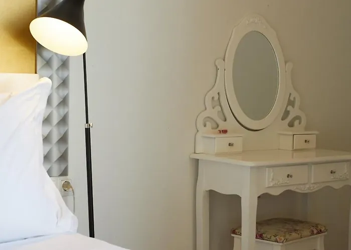 Apart-Suites Hostemplo