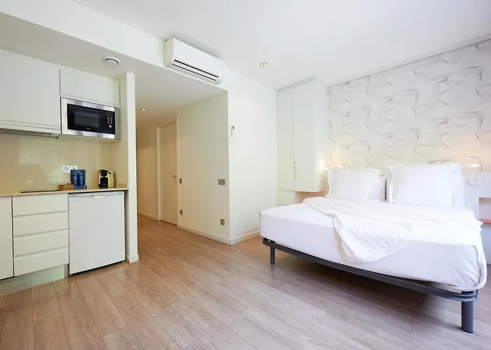 Apart-Suites Hostemplo Apartment