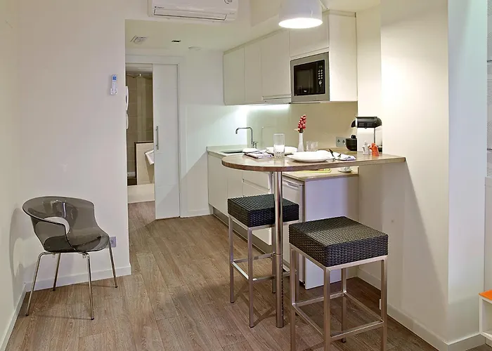 Apartment Apart-Suites Hostemplo