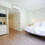 Apart-suites Hostemplo Apartament
